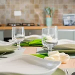 Innpisarentals - Cozy Flat By The Airport 公寓 *